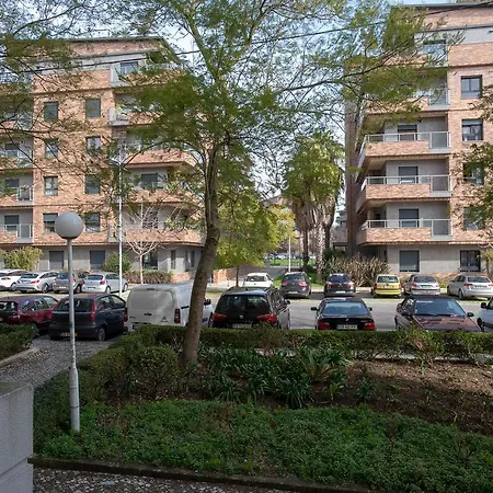 Garden Cristo Rei דירה
