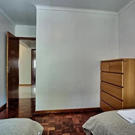 Garden Cristo Rei Apartment